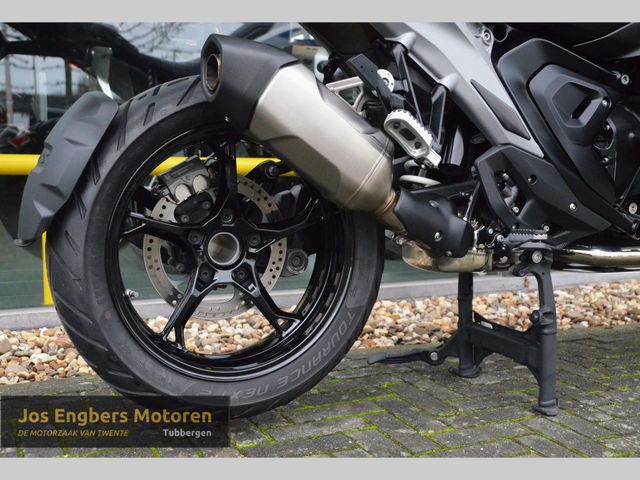bmw - r-1300-gs