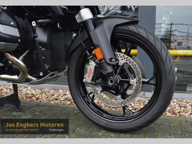 bmw - r-1300-gs
