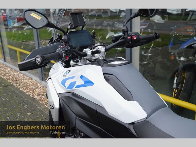bmw - r-1300-gs