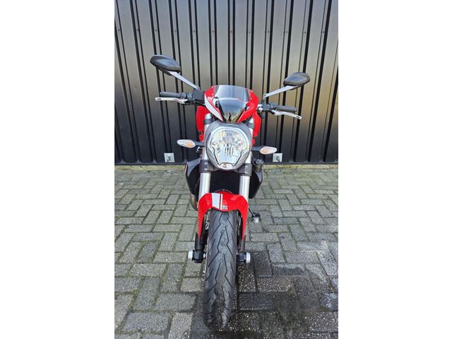 ducati - monster-821