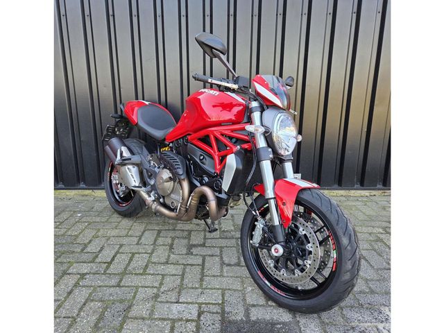 ducati - monster-821