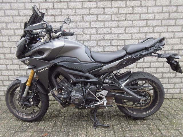 yamaha - tracer-900-abs