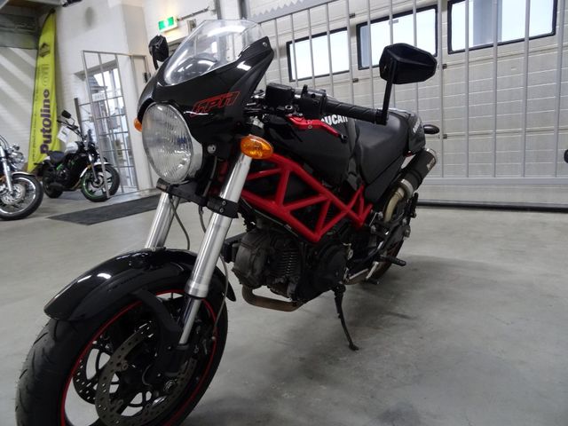 ducati - m-695