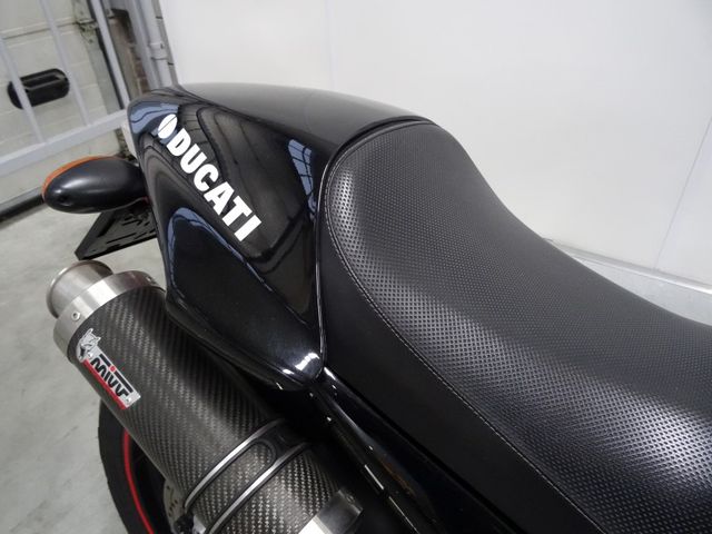 ducati - m-695