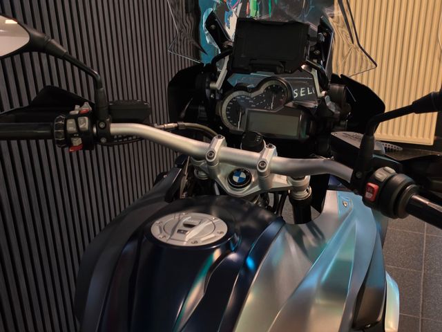 bmw - r-1200-gs