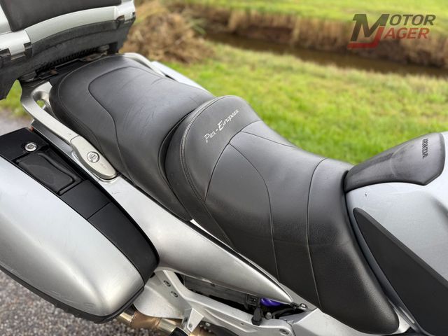 honda - st-1300-pan-european-abs