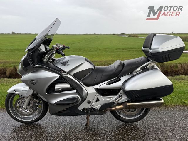 honda - st-1300-pan-european-abs