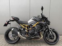 KAWASAKI Z900