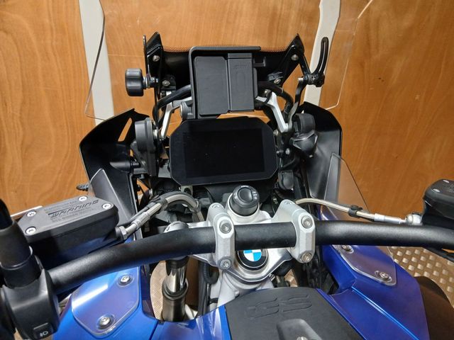 bmw - r-1250-gs-adventure