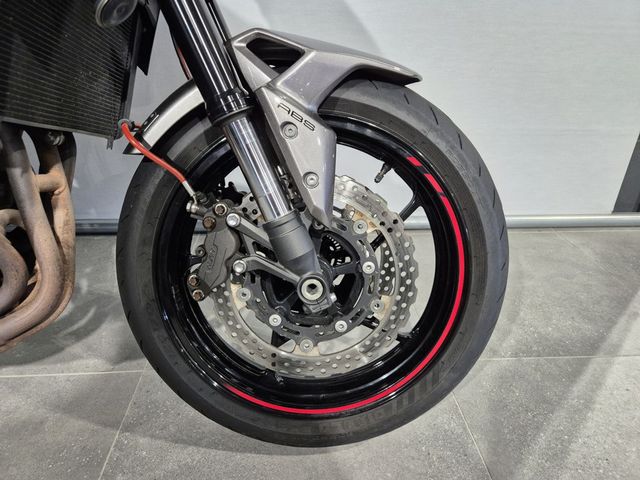 kawasaki - z900