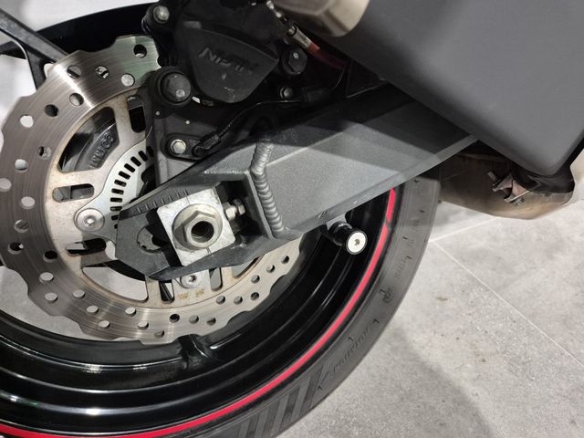 kawasaki - z900