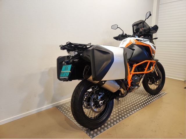 ktm - 1290-super-adventure-r