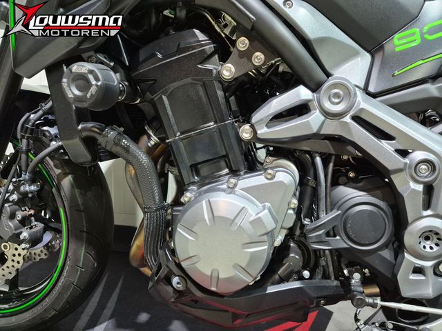 kawasaki - z900