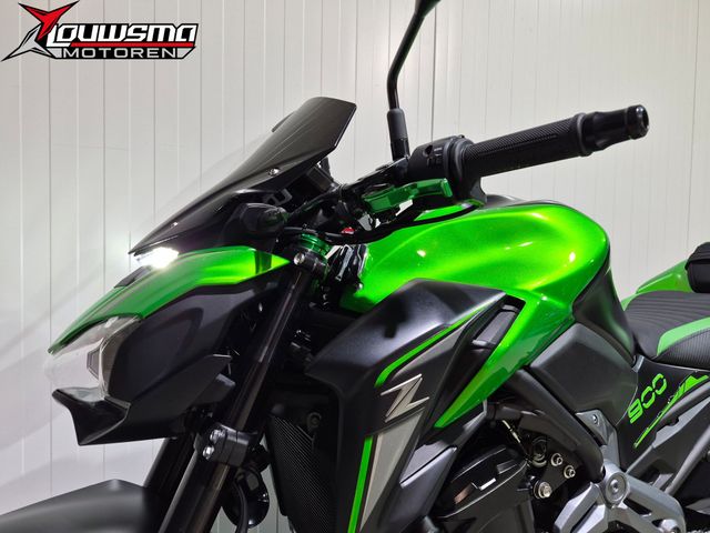 kawasaki - z900