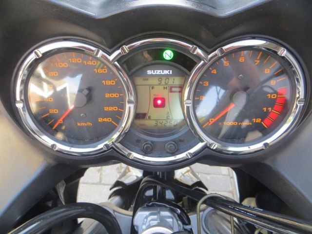suzuki - v-strom-1000