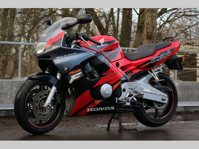 honda - cbr-600-f
