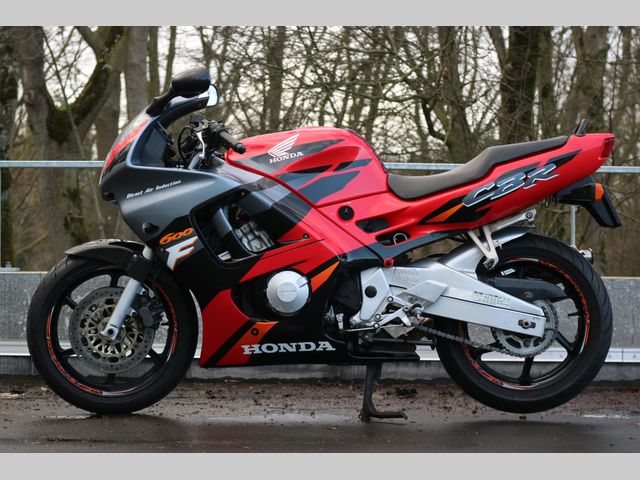 honda - cbr-600-f