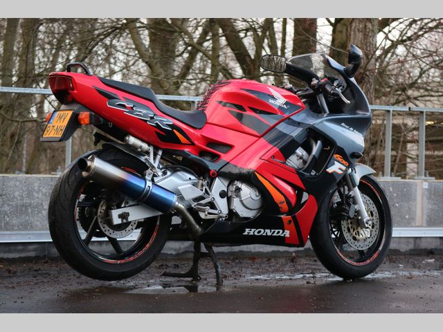 honda - cbr-600-f