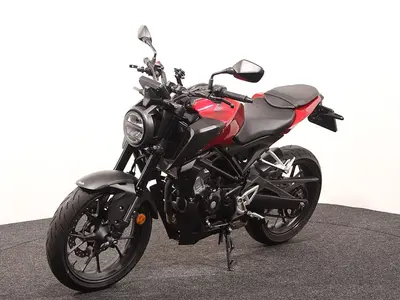 HONDA CB 125 R – foto 3