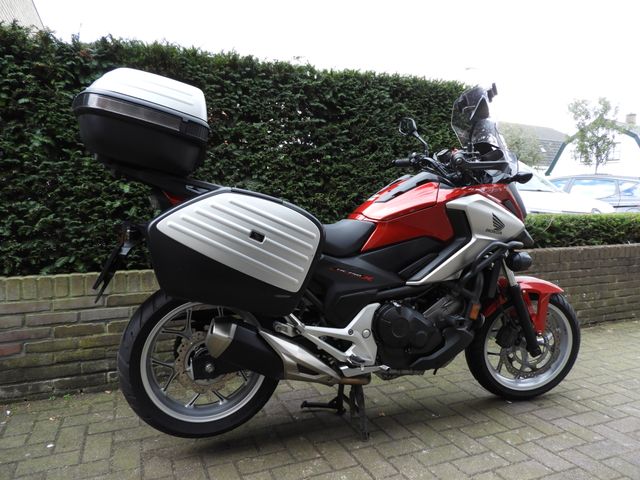 honda - nc-750-x-abs