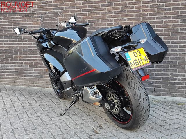 kawasaki - z-1000-sx