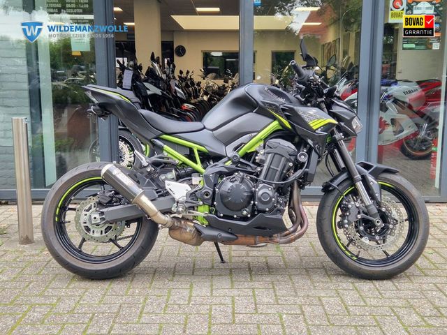 kawasaki - z900