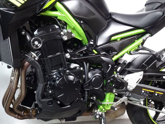 kawasaki - z900
