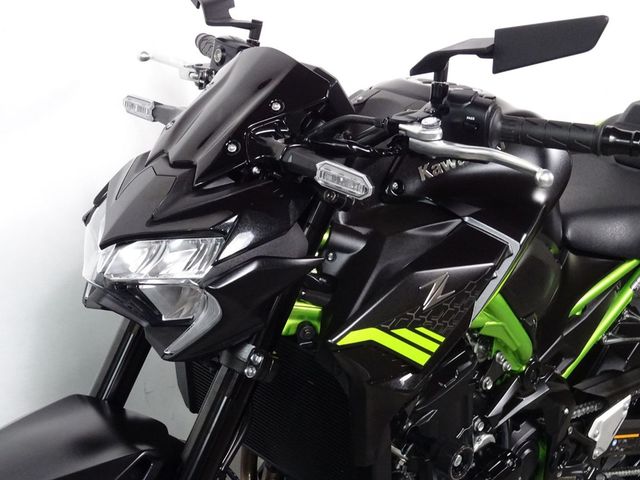 kawasaki - z900