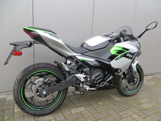 kawasaki - ninja-e-1