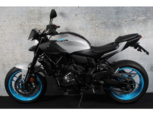 yamaha - mt-07-y-amt