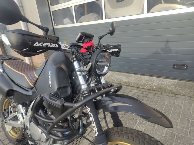 honda - nx-650--dominator