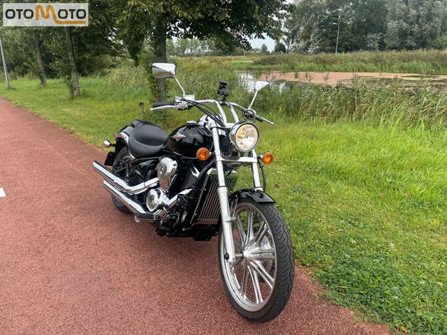 kawasaki - vn-900-classic