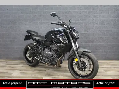 YAMAHA MT 07 ABS – foto 3