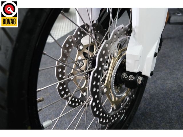 honda - crf-1000-l-africa-twin-dct