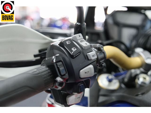 honda - crf-1000-l-africa-twin-dct