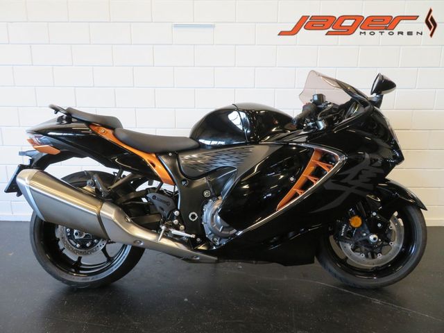 suzuki - gsx-r-1300-hayabusa