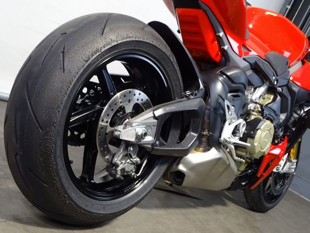 ducati - streetfighter-v4s