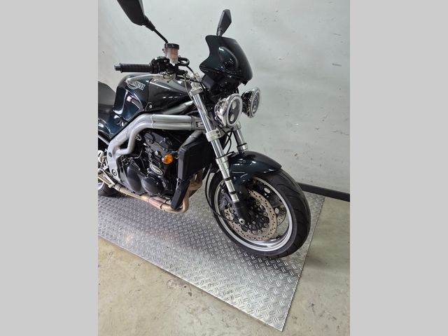 triumph - speed-triple
