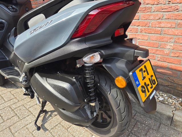 yamaha - tricity-300