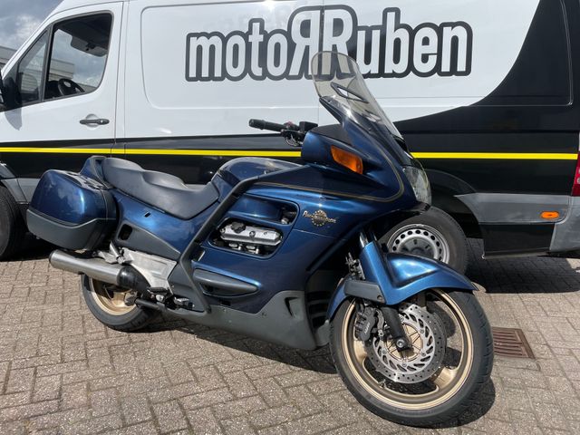 honda - st-1100-pan-european