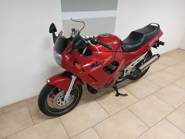 suzuki - gsx-750-f