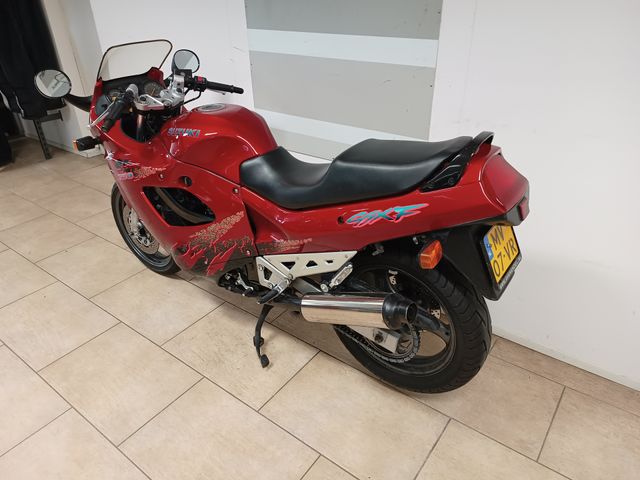 suzuki - gsx-750-f