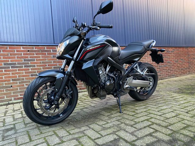 honda - cb-650-f-abs