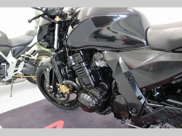 kawasaki - z-750