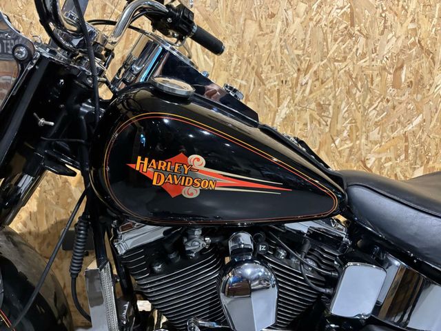 harley-davidson - heritage-softail-classic-flstc