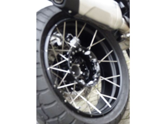 bmw - r-1300-gs-adventure-trophy