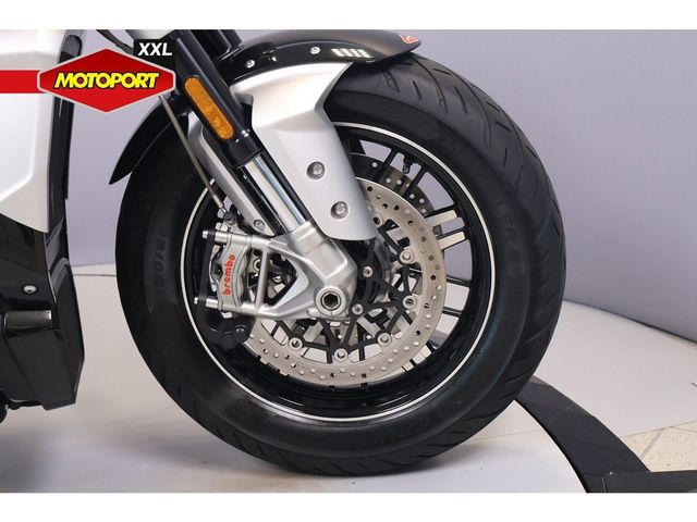 triumph - rocket-3-gt