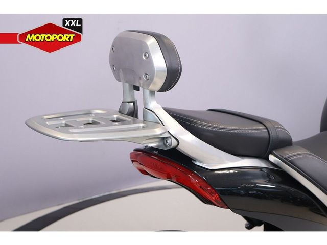 triumph - rocket-3-gt