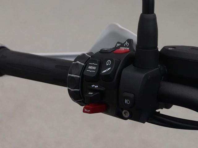 bmw - r-1250-gs-adventure