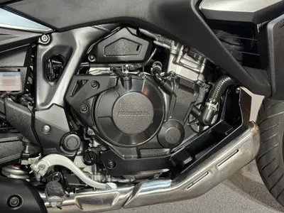HONDA NT 1100 – foto 2